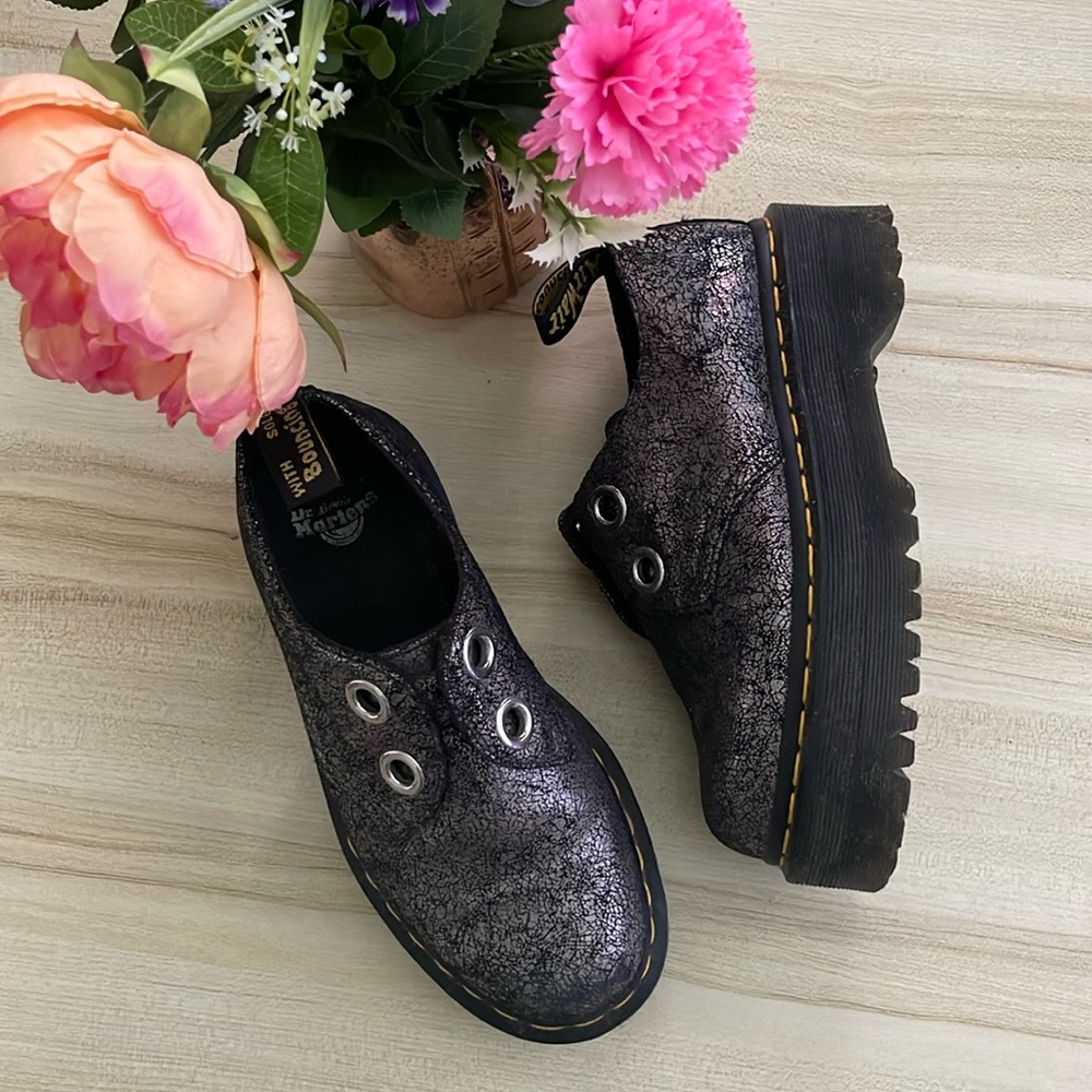 Rare Dr. Martens Holly iridescent crackle platforms
